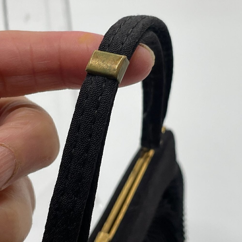 Vintage Pleated Satin Flower Clasp Handled Framed Evening Bag with Coin Purse - Picture 6 of 10